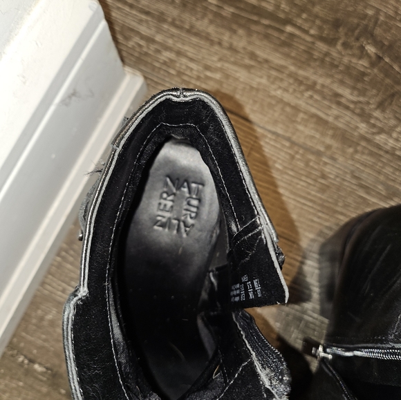 Leather boots - Picture 3 of 4